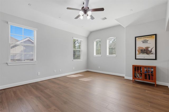 30 Shaded Arbor Drive, Spring, TX 77389