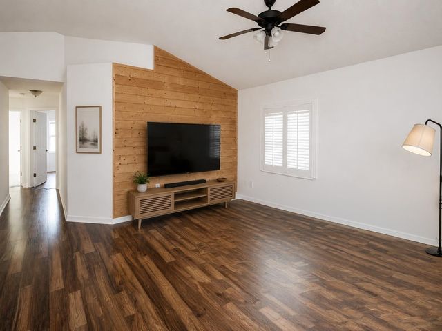 405 Island View Cir, St Augustine, FL 32095