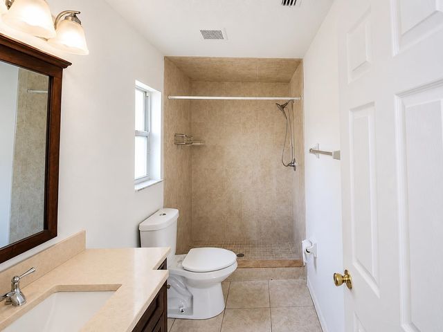 405 Island View Cir, St Augustine, FL 32095