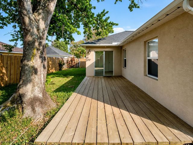 405 Island View Cir, St Augustine, FL 32095