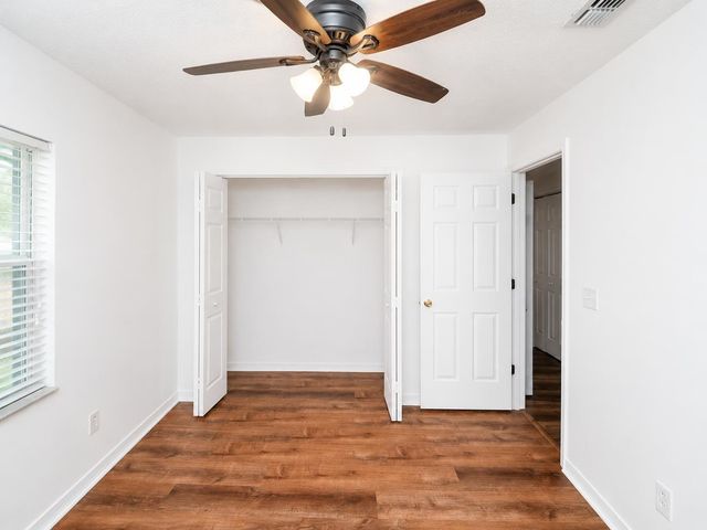 405 Island View Cir, St Augustine, FL 32095