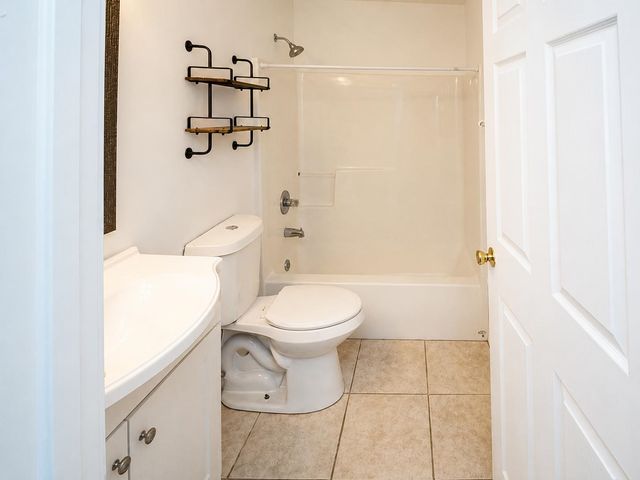 405 Island View Cir, St Augustine, FL 32095
