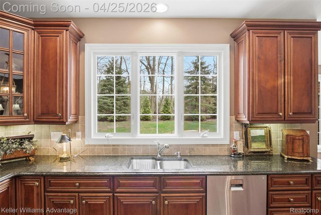 49989 Teton Ridge Road, Northville Township, MI 48168