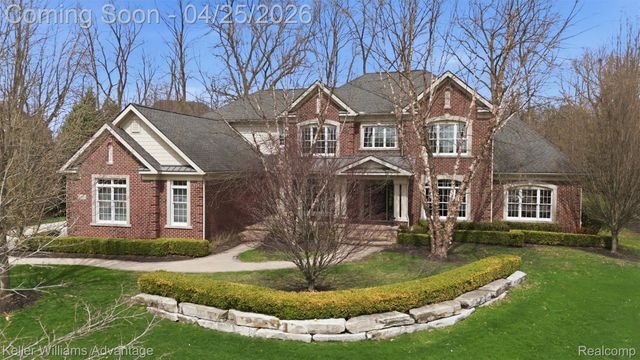 49989 Teton Ridge Road, Northville Township, MI 48168
