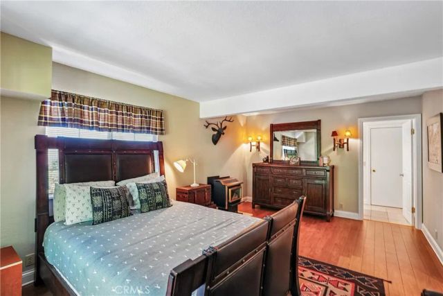28833 Manitoba Drive, Lake Arrowhead, CA 92352