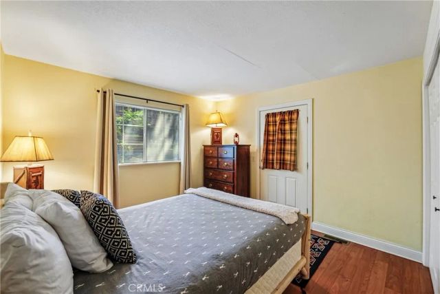 28833 Manitoba Drive, Lake Arrowhead, CA 92352