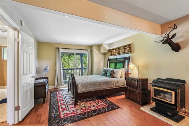 28833 Manitoba Drive, Lake Arrowhead, CA 92352