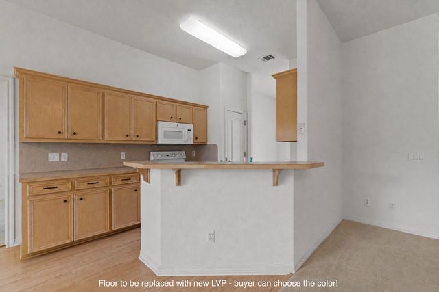 106 Stacey LN, Georgetown, TX 78628