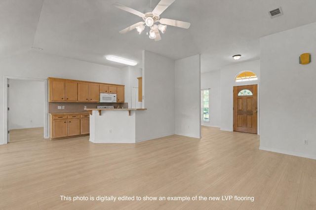 106 Stacey LN, Georgetown, TX 78628