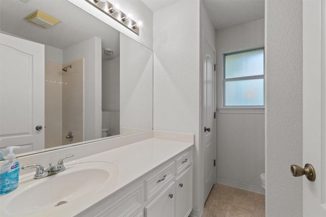 106 Stacey LN, Georgetown, TX 78628