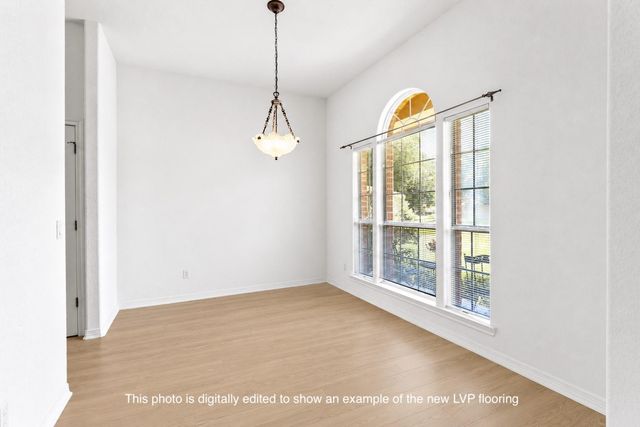 106 Stacey LN, Georgetown, TX 78628