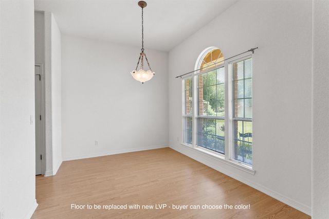 106 Stacey LN, Georgetown, TX 78628