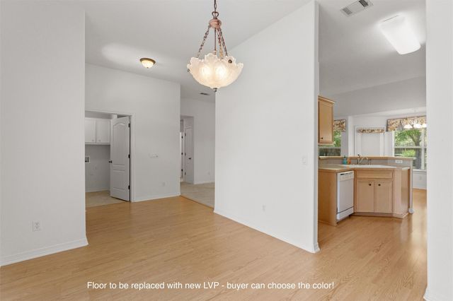 106 Stacey LN, Georgetown, TX 78628