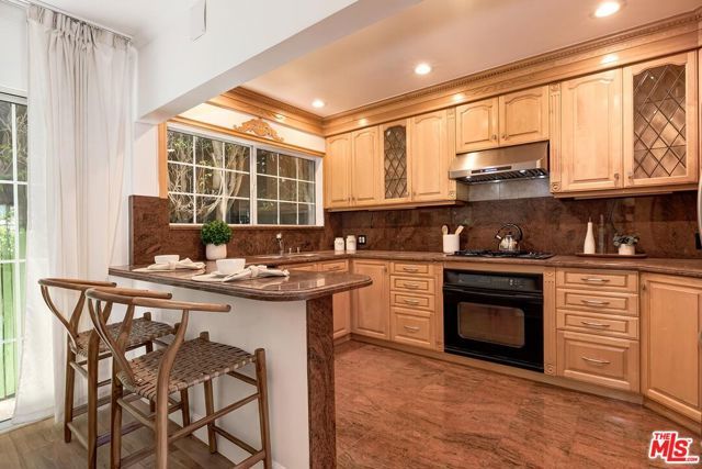 611 9th Street 2, Santa Monica, CA 90402