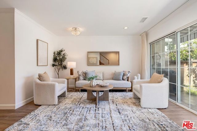 611 9th Street 2, Santa Monica, CA 90402