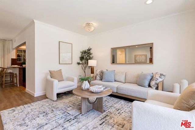 611 9th Street 2, Santa Monica, CA 90402