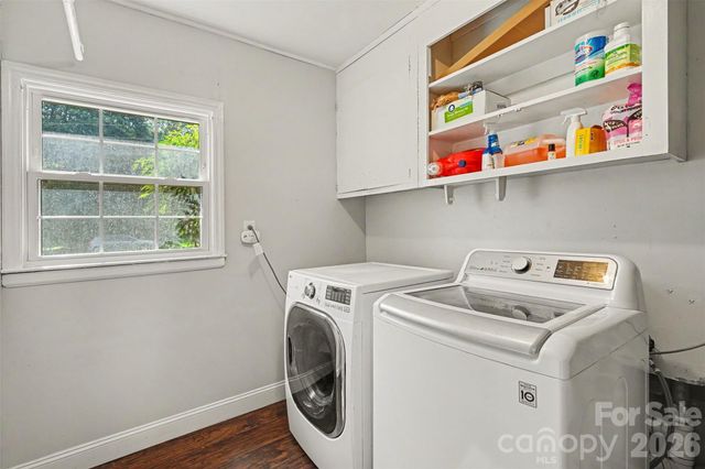 6910 Wrentree Drive, Charlotte, NC 28210