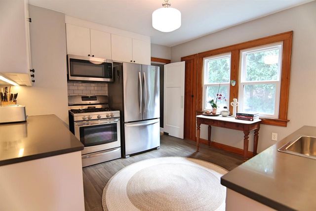 5155 N Elkhart Avenue, Whitefish Bay, WI 53217