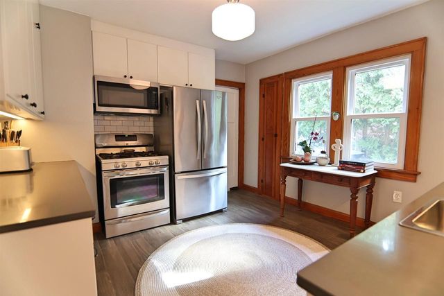 5155 N Elkhart Avenue, Whitefish Bay, WI 53217