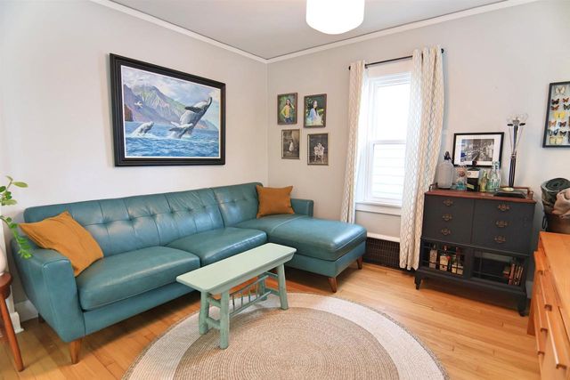 5155 N Elkhart Avenue, Whitefish Bay, WI 53217