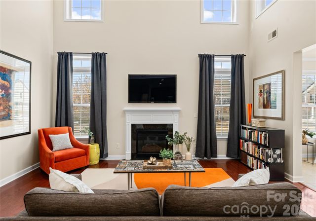 5049 Gladiola Way, Fort Mill, SC 29708