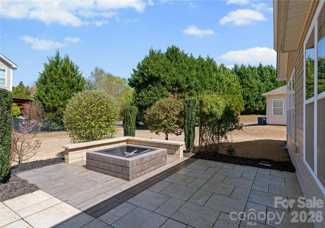 5049 Gladiola Way, Fort Mill, SC 29708