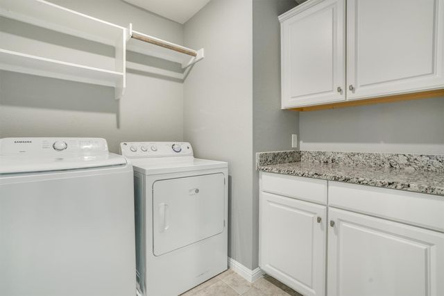 177 Diamond Point DR, Dripping Springs, TX 78620