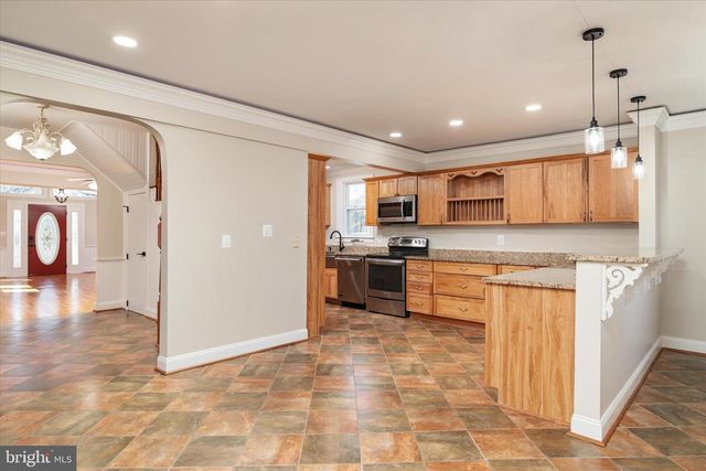 610 E MARSHALL AVE, Deale, MD 20751