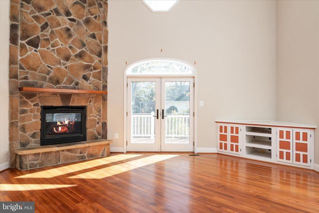 610 E MARSHALL AVE, Deale, MD 20751