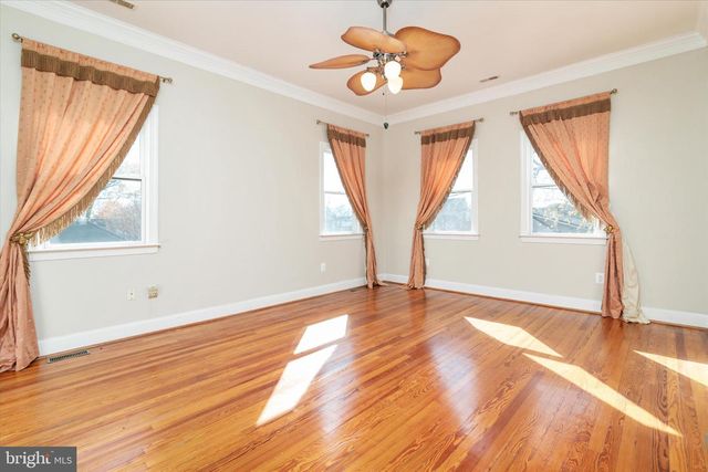 610 E MARSHALL AVE, Deale, MD 20751