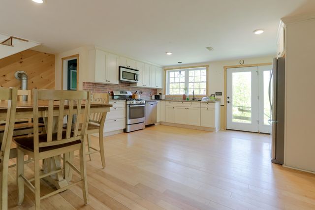 150 Turtle Rock Road, Stoddard, NH 03464