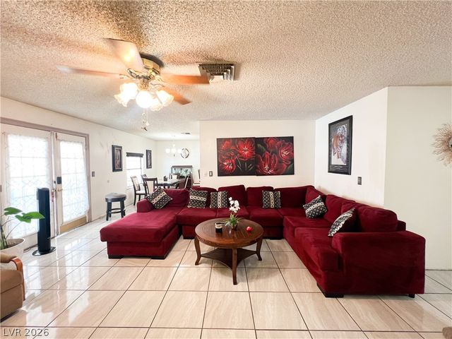 4458 Eureka Circle, Las Vegas, NV 89103