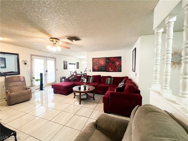 4458 Eureka Circle, Las Vegas, NV 89103