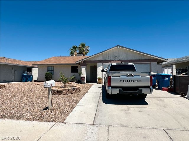 4458 Eureka Circle, Las Vegas, NV 89103