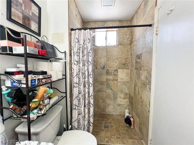 4458 Eureka Circle, Las Vegas, NV 89103
