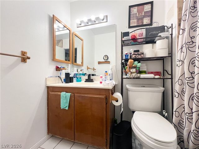 4458 Eureka Circle, Las Vegas, NV 89103
