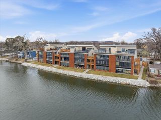 4624 NAVAJO Street 14, Council Bluffs, IA 51501