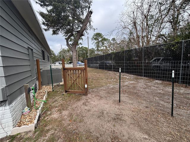 5335 SE 186TH COURT, Ocklawaha, FL 32179