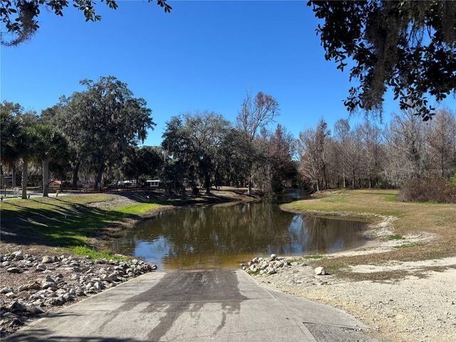 5335 SE 186TH COURT, Ocklawaha, FL 32179