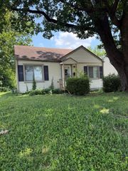 1942 Woodland Avenue, Columbus, OH 43219
