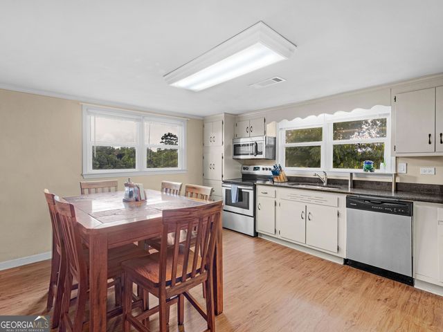 353 Jackson Drive, Thomaston, GA 30286