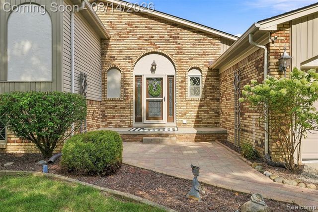 5114 Fedora Drive, Troy, MI 48085