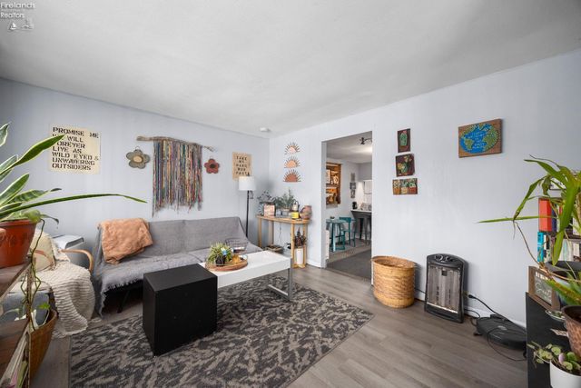 715 Wayne Street, Sandusky, OH 44870