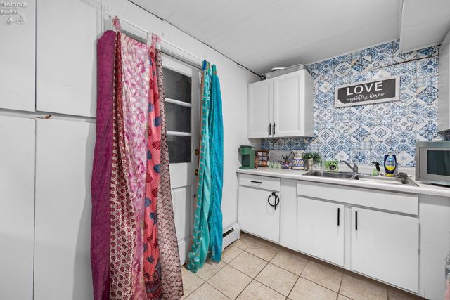 715 Wayne Street, Sandusky, OH 44870