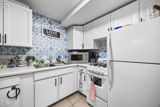 715 Wayne Street, Sandusky, OH 44870