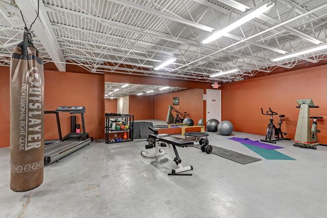 351 Washington Street SE 102, Albuquerque, NM 87108