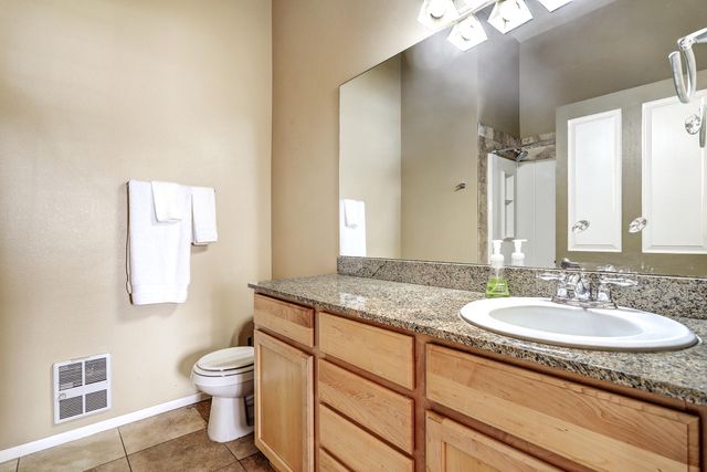 351 Washington Street SE 102, Albuquerque, NM 87108