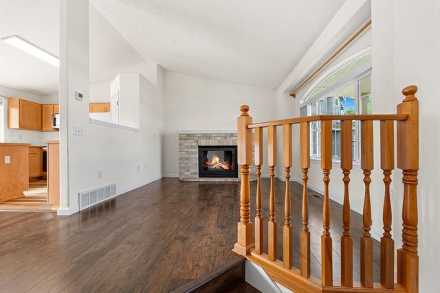 1616 N Rio Grande Ln, Greenacres, WA 99016