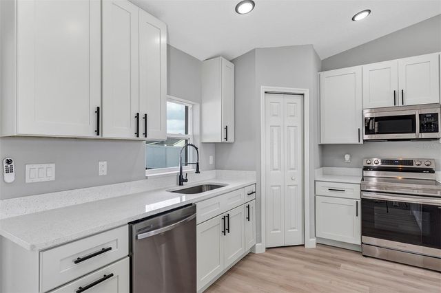 3926 SE 139TH LANE, Summerfield, FL 34491
