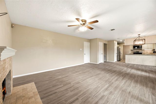 16047 Pinyon Creek Drive, Houston, TX 77095